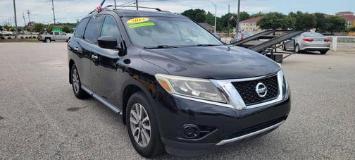 2013 Nissan Pathfinder SV