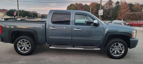 2009 Chevrolet Silverado 1500 LT Crew Cab