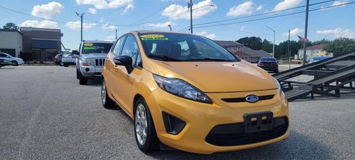 2012 Ford Fiesta SES 4dr Hatchback