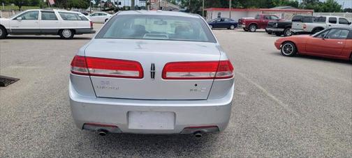 2010 Lincoln MKZ Base