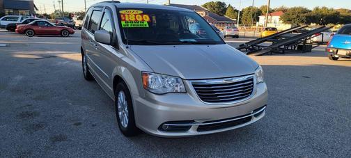2015 Chrysler Town & Country Touring
