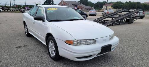 2004 Oldsmobile Alero GL 4dr Sedan