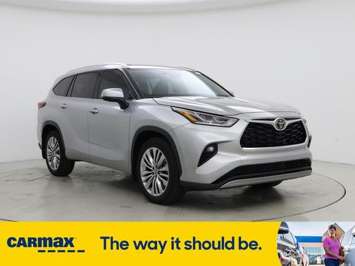 2023 Toyota Highlander Platinum