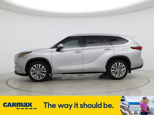 2023 Toyota Highlander Platinum