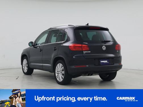 Black 2016 Volkswagen Tiguan SE
