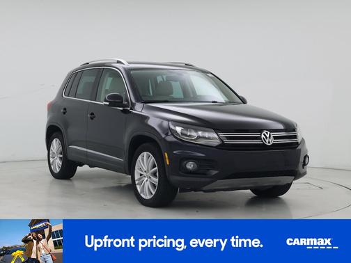 Black 2016 Volkswagen Tiguan SE