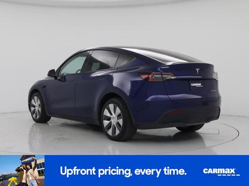 Blue 2024 Tesla Model Y Long Range