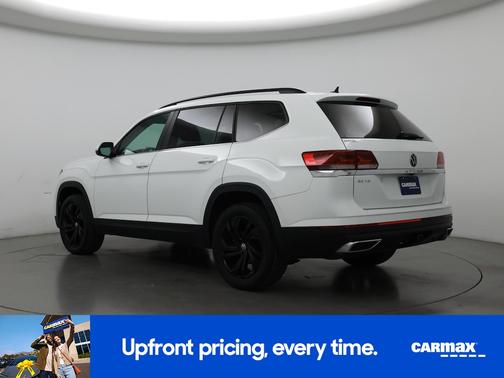 White 2022 Volkswagen Atlas SE w/Tech