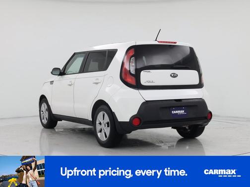 White 2015 Kia Soul