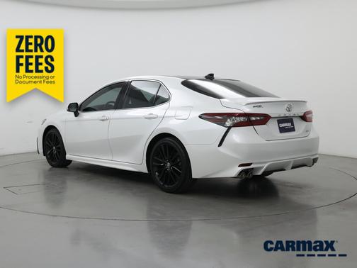 Pearl 2021 Toyota Camry XSE