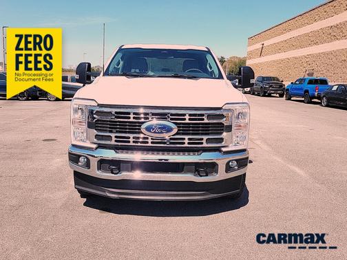 White 2024 Ford F-250 XLT