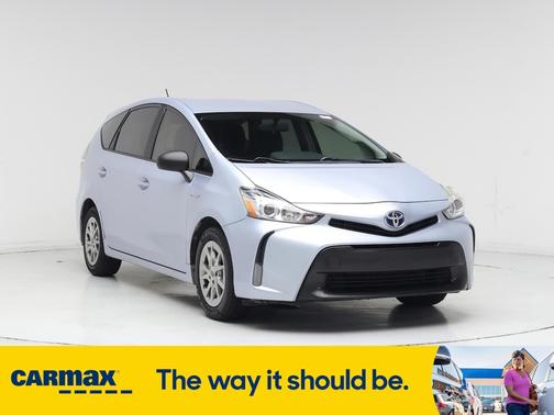 2015 Toyota Prius v Four