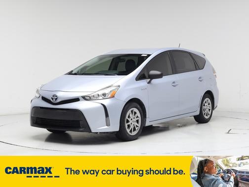 2015 Toyota Prius v Four