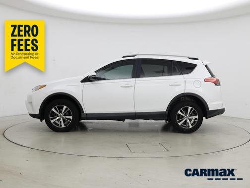 White 2018 Toyota RAV4 XLE