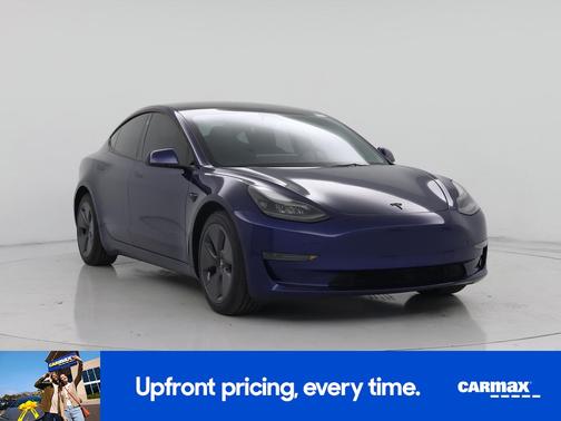 Blue 2022 Tesla Model 3