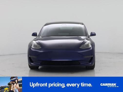 Blue 2022 Tesla Model 3