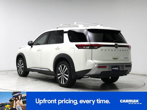 2022 Nissan Pathfinder Platinum