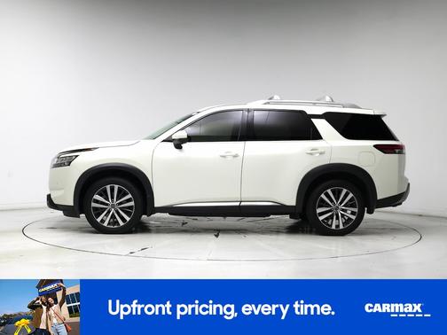 2022 Nissan Pathfinder Platinum