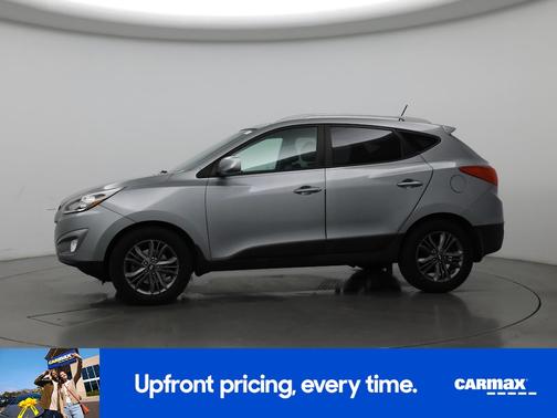 Gray 2015 Hyundai TUCSON SE