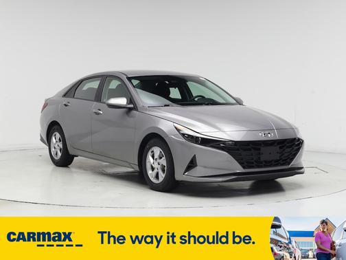 2021 Hyundai ELANTRA SE