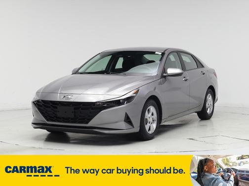 2021 Hyundai ELANTRA SE