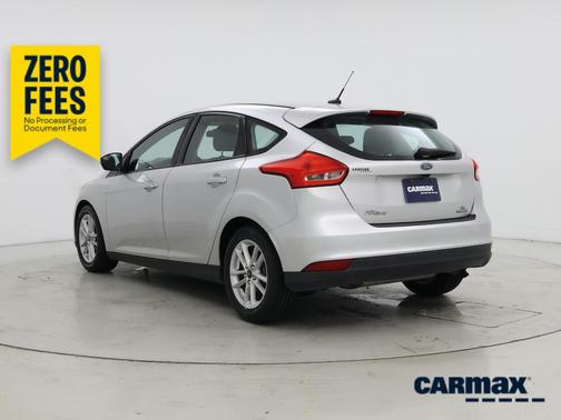 Silver 2015 Ford Focus SE