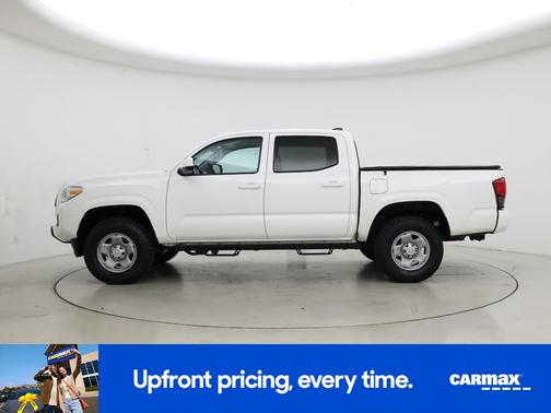 White 2022 Toyota Tacoma SR