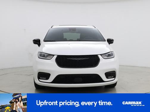 2023 Chrysler Pacifica Hybrid Limited