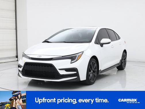 White 2023 Toyota Corolla SE
