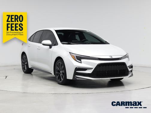 White 2023 Toyota Corolla SE