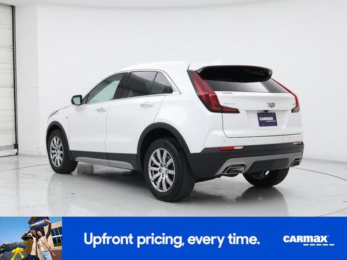 White 2022 Cadillac XT4 Premium Luxury