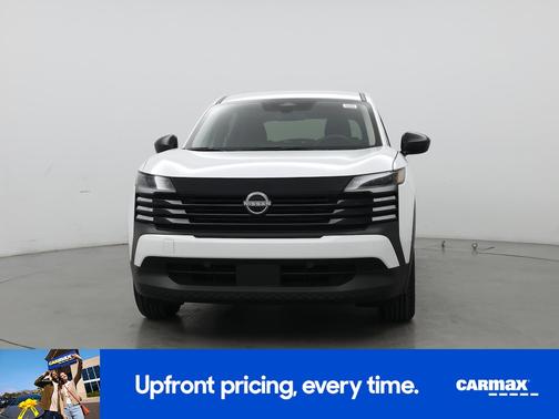 White 2025 Nissan Kicks S