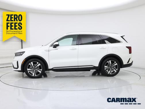 White 2022 Kia Sorento Plug-In Hybrid SX Prestige