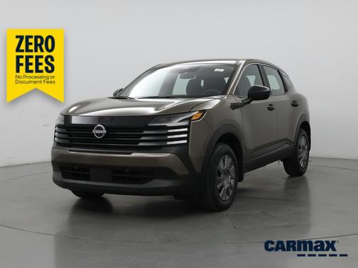 Brown 2025 Nissan Kicks S