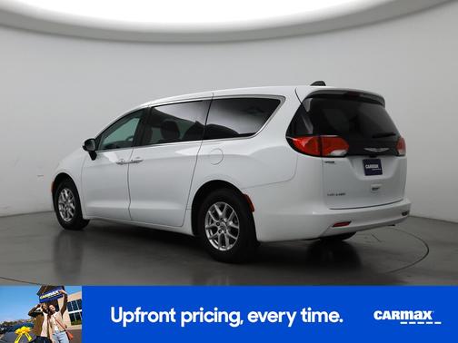 White 2023 Chrysler Voyager LX