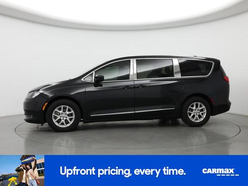 2017 Chrysler Pacifica LX