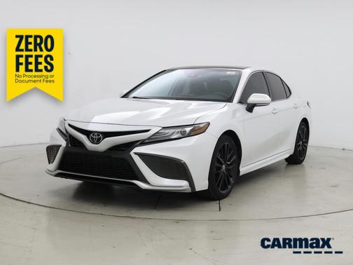 White 2021 Toyota Camry XSE