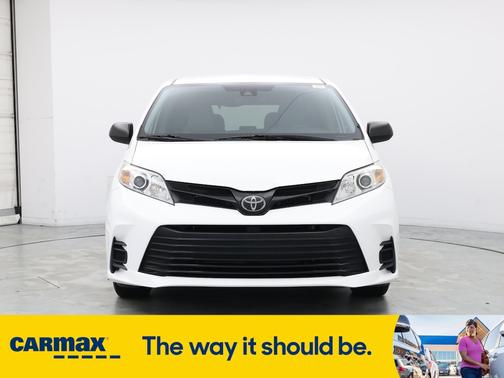 2019 Toyota Sienna L
