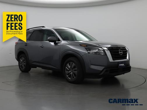 Gray 2025 Nissan Pathfinder SV