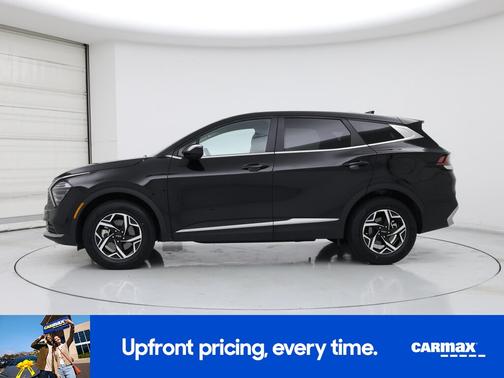 Black 2025 Kia Sportage LX