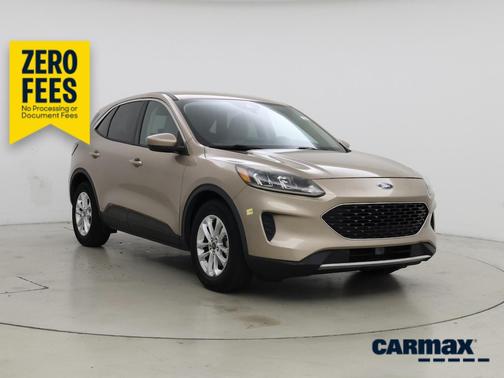 Gold 2020 Ford Escape SE