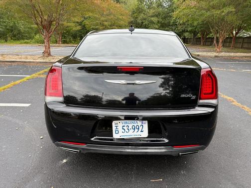 2019 Chrysler 300 S