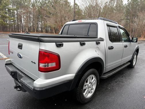 2010 Ford Explorer Sport Trac XLT