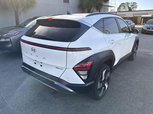 Atlas White 2024 Hyundai KONA Limited
