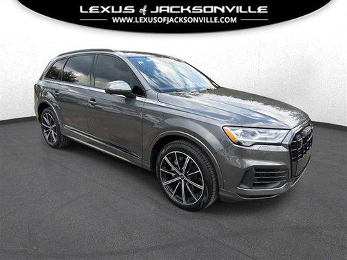 2021 Audi Q7 55 Premium Plus