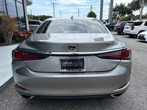 2021 Lexus ES 350 Base