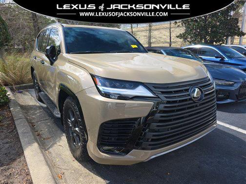 2025 Lexus LX 700h Overtrail