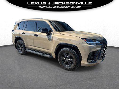2025 Lexus LX 700h Overtrail