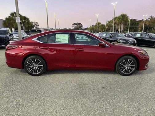 2025 Lexus ES 350 Base