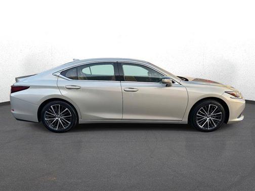 2024 Lexus ES 350 Base